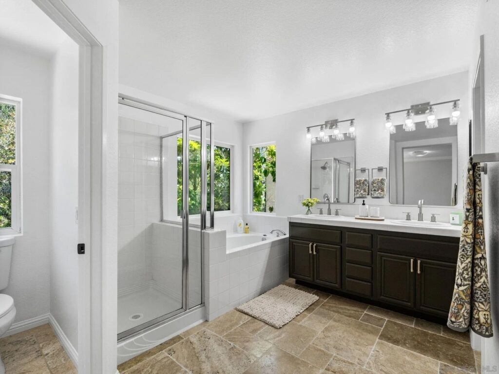 Photo 15 of 20 for 4308 Calle Mar De Ballenas