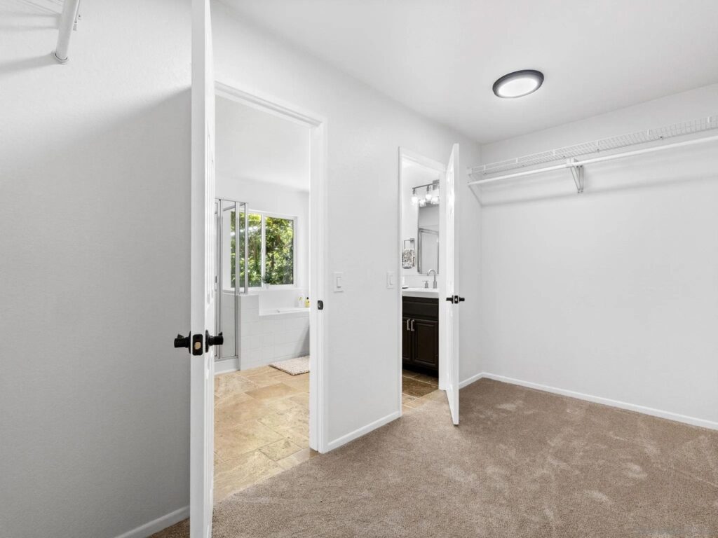 Photo 18 of 20 for 4308 Calle Mar De Ballenas